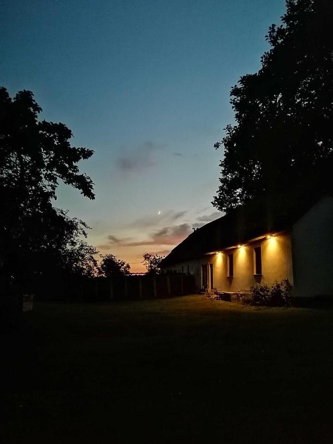 Haus Am Peenebach Klein Bunzow Esterno foto