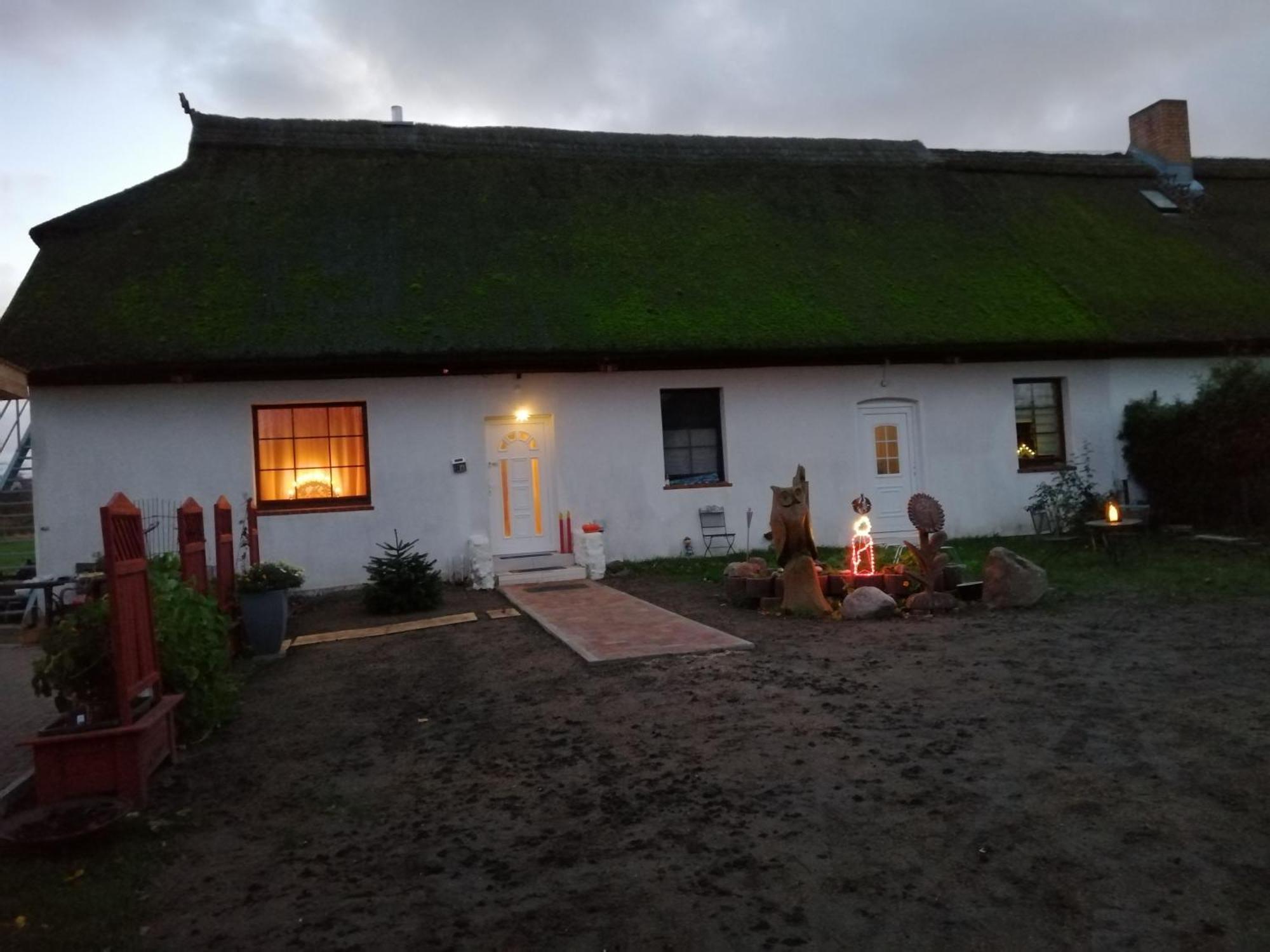 Haus Am Peenebach Klein Bunzow Esterno foto